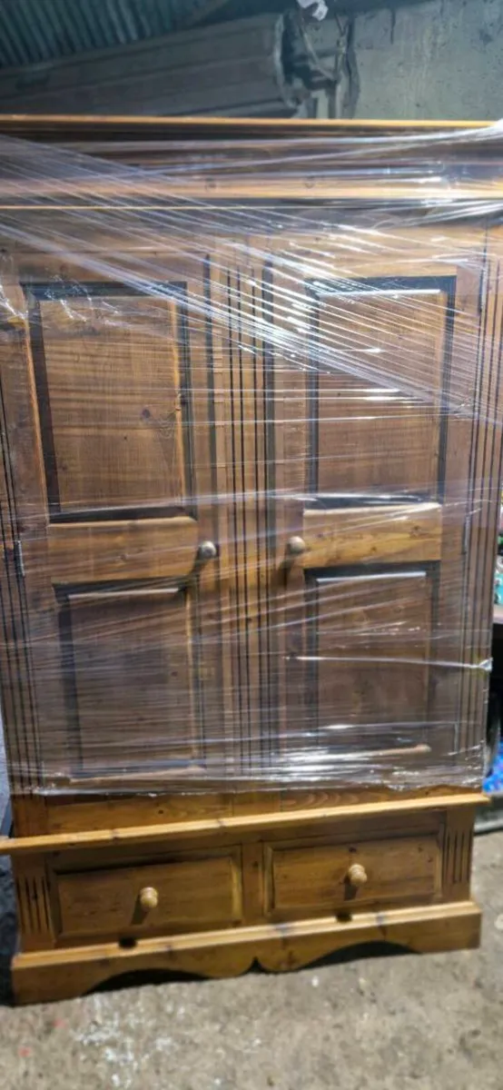 Wardrobe - Image 3