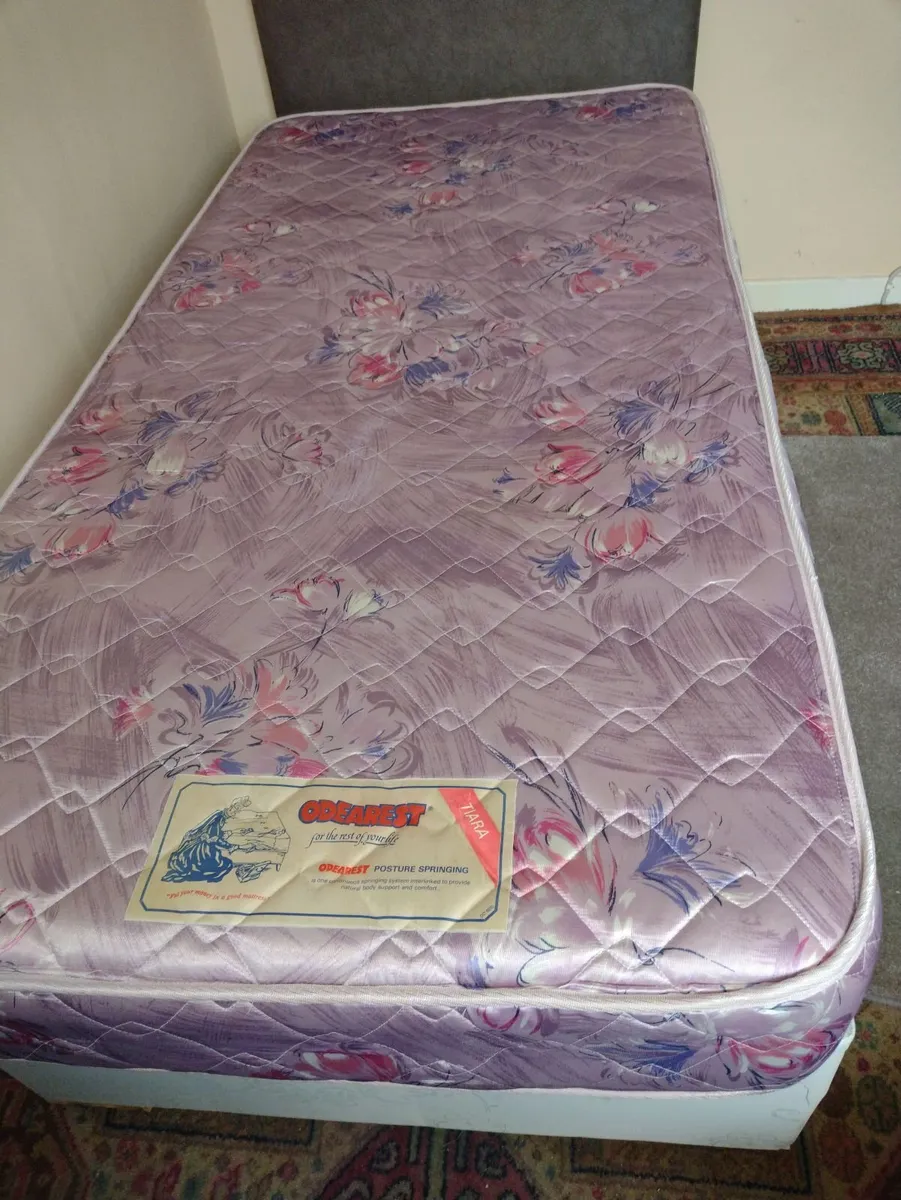 Single Bed - Mattress and Base - Image 2