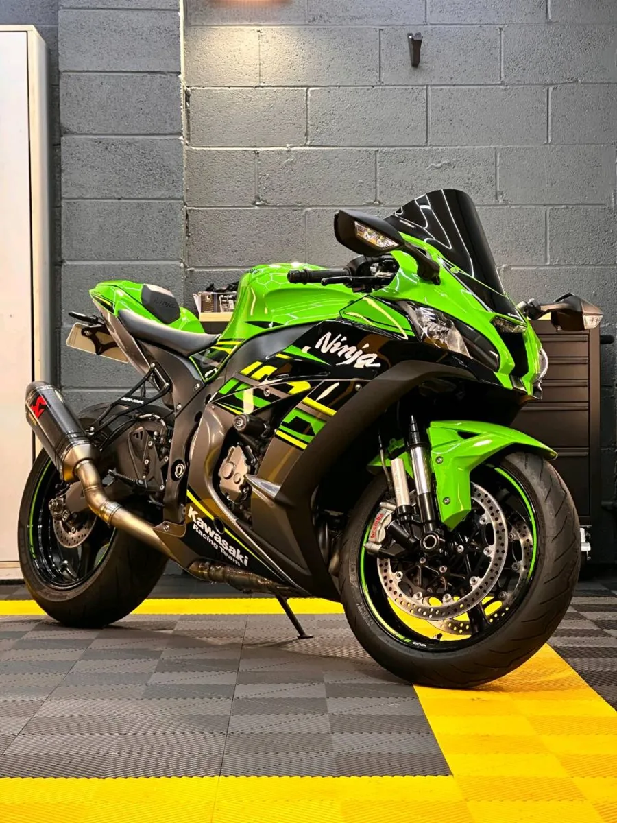 182 Kawasaki ZX10R - Image 3