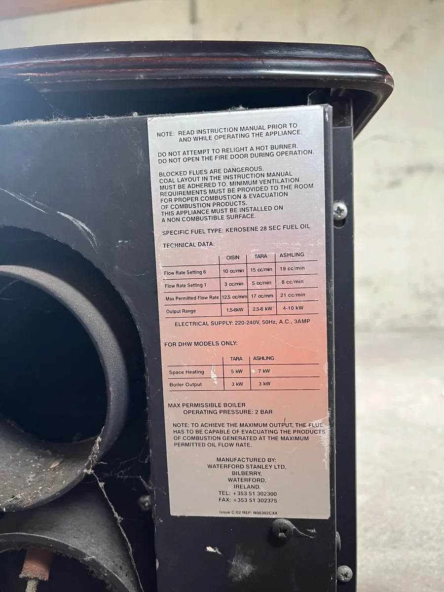 Stanley oil stove - Image 4