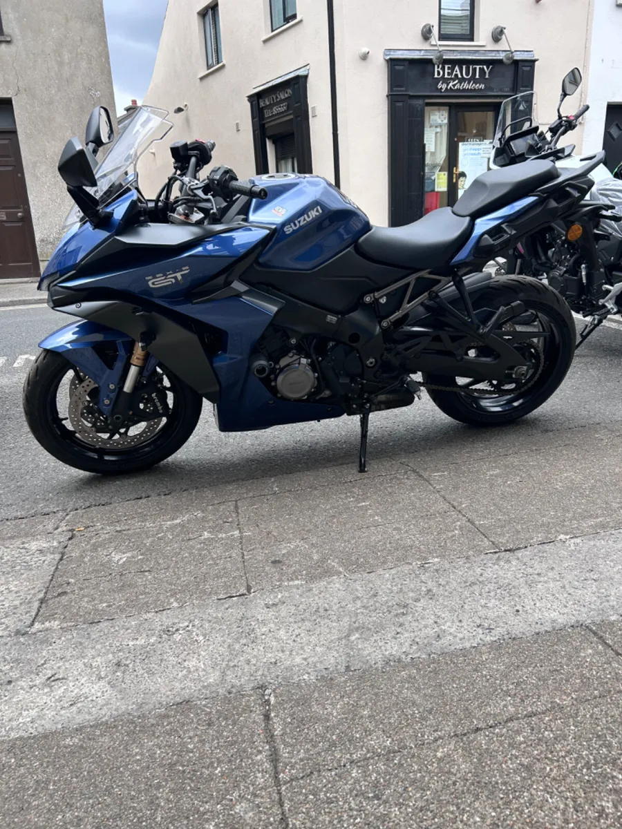 242 Suzuki GSX-S 1000 GT - Image 4