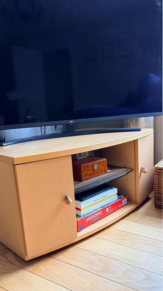TV Unit - Image 3