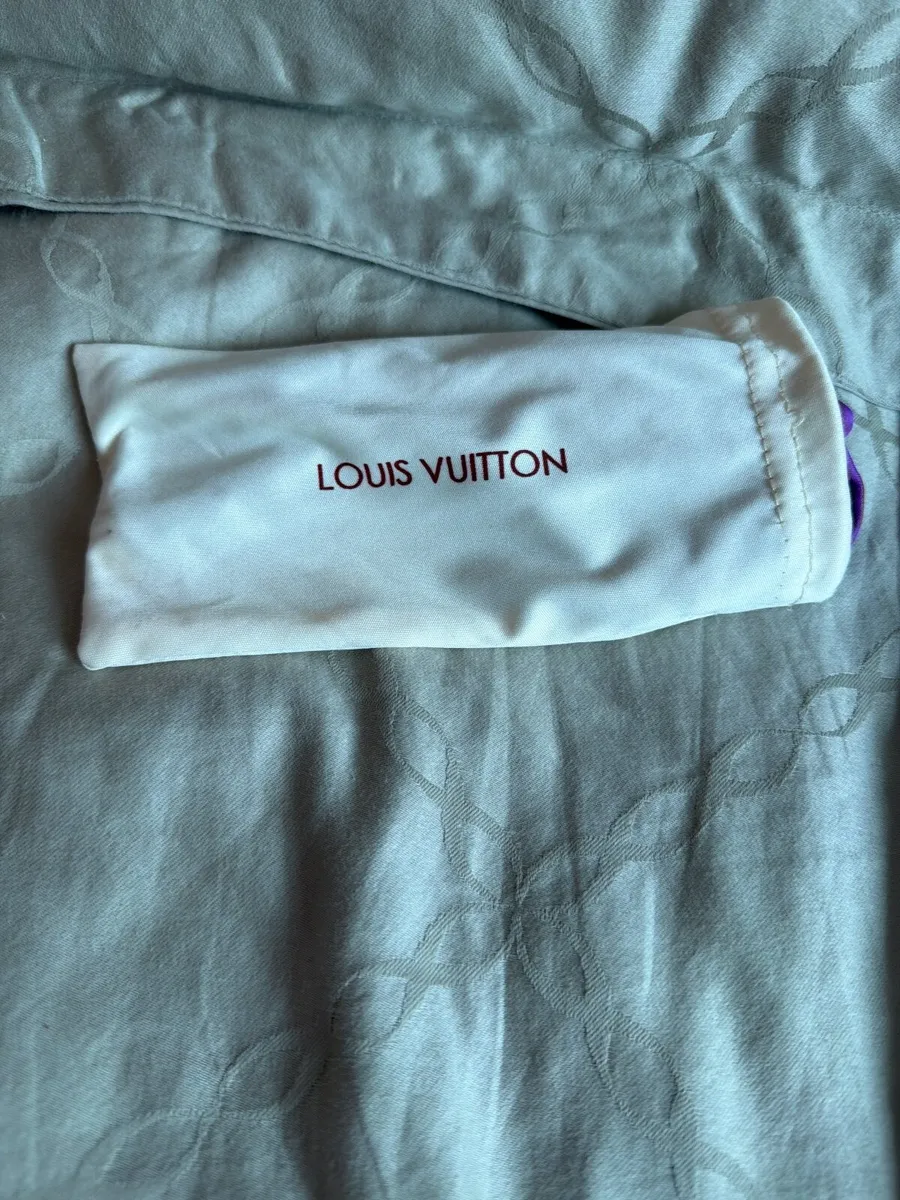 Sunglasses - Image 2