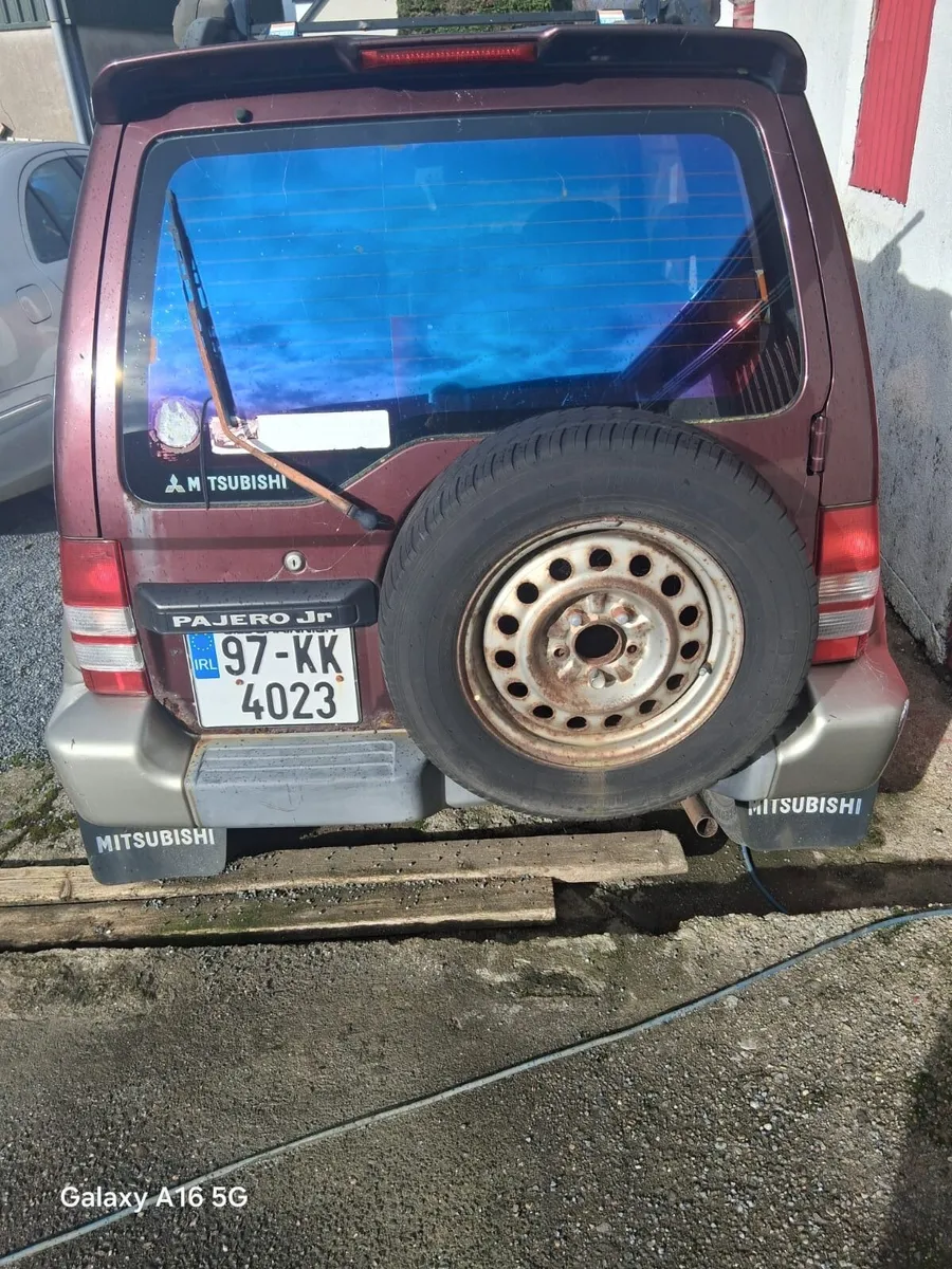 Mitsubishi Pajero 1997 - Image 2
