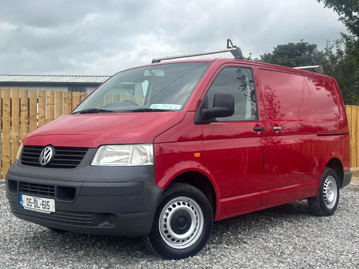 VW Transporter T5 2005 - Image 1