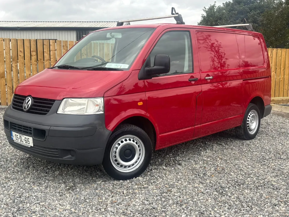 VW Transporter T5 2005 - Image 2