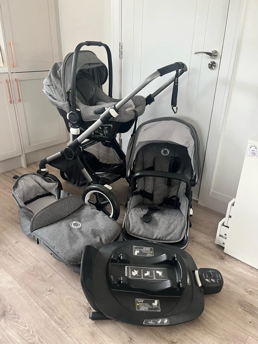 Bugaboo Fox 3 Complete Travel System - Image 1