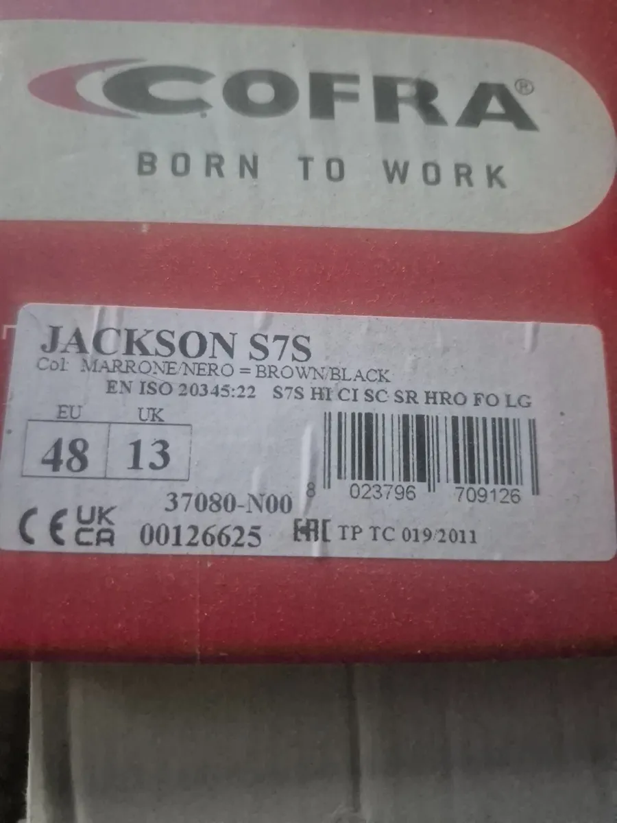 Work boots - Image 3