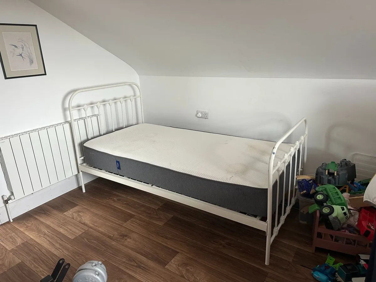 Single Bed Frame and Casper Mattress - Image 4