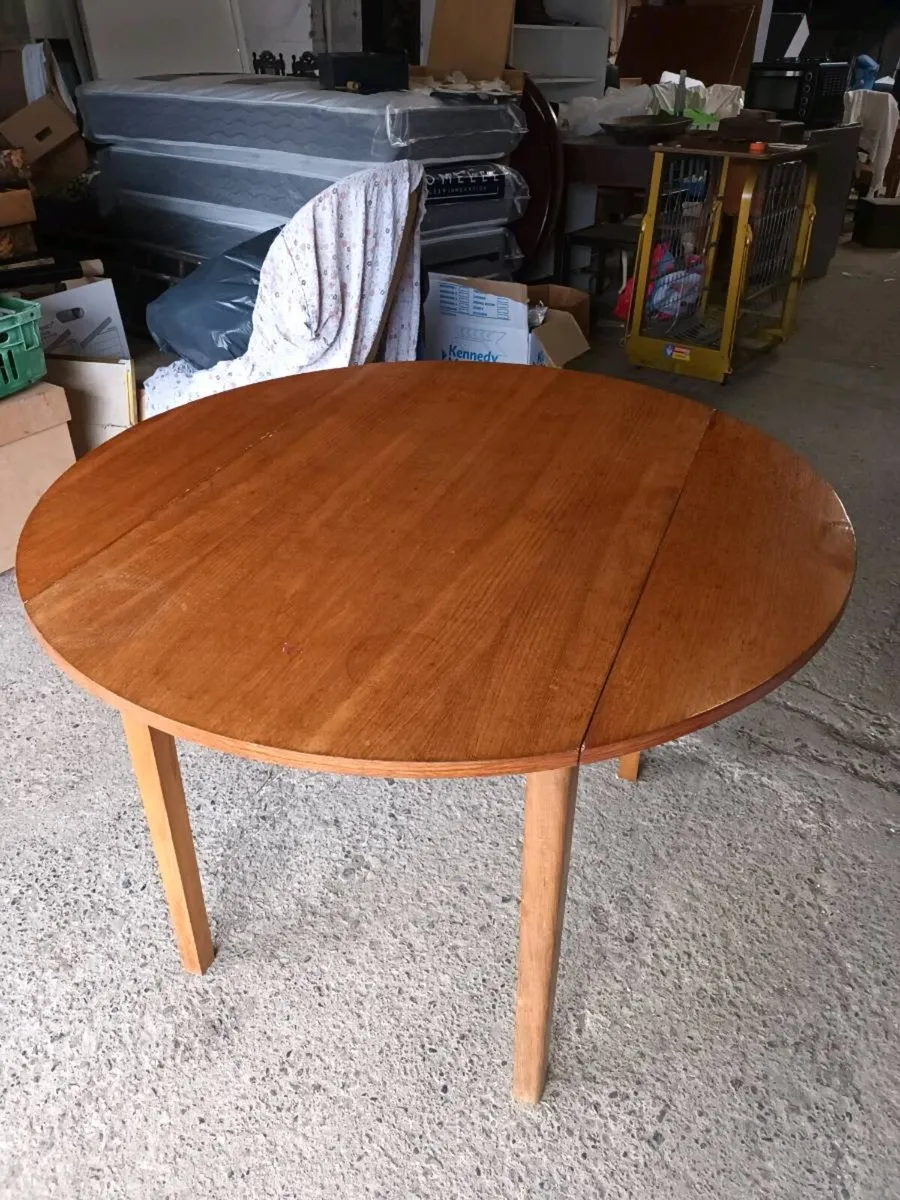 Kitchen Table - Image 1