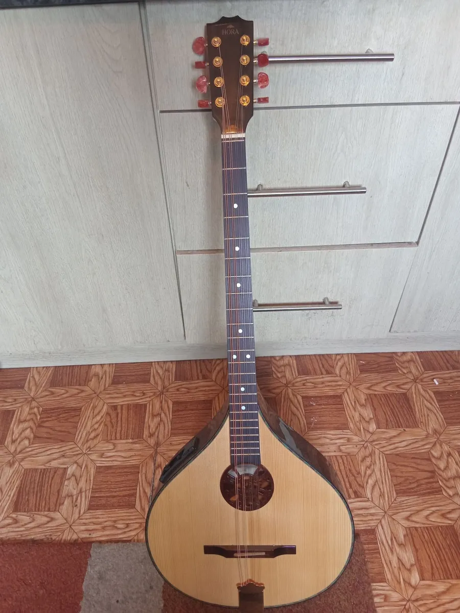 Irish Bouzouki - Image 1