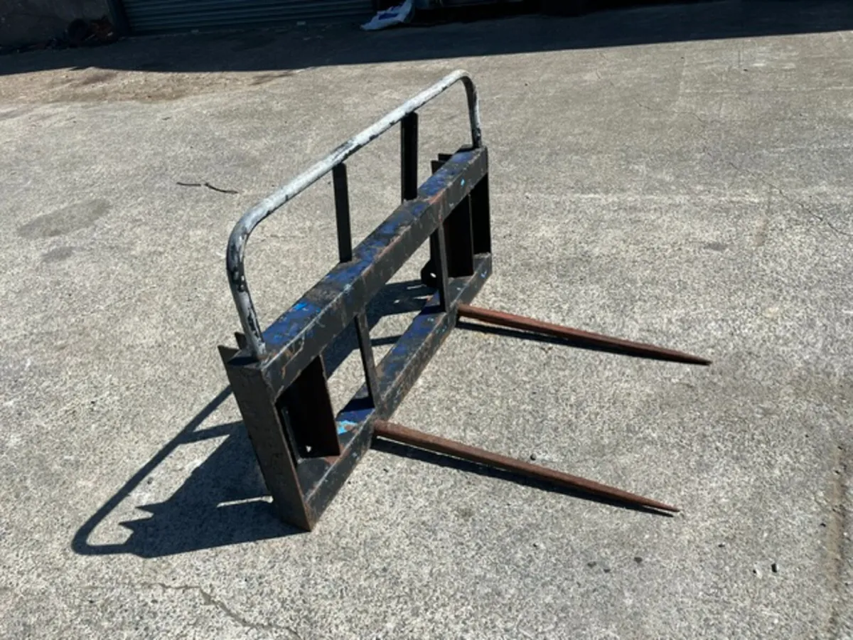 Tanco or Rossmore Bale Spike - Image 4