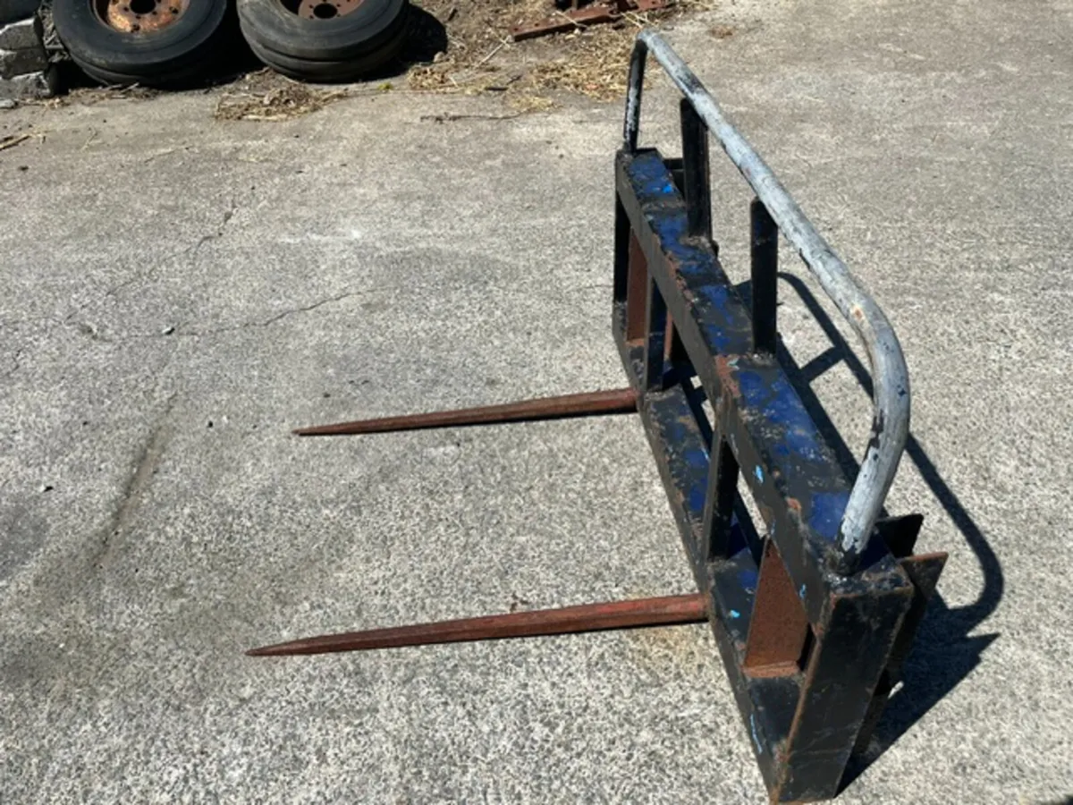 Tanco or Rossmore Bale Spike - Image 2