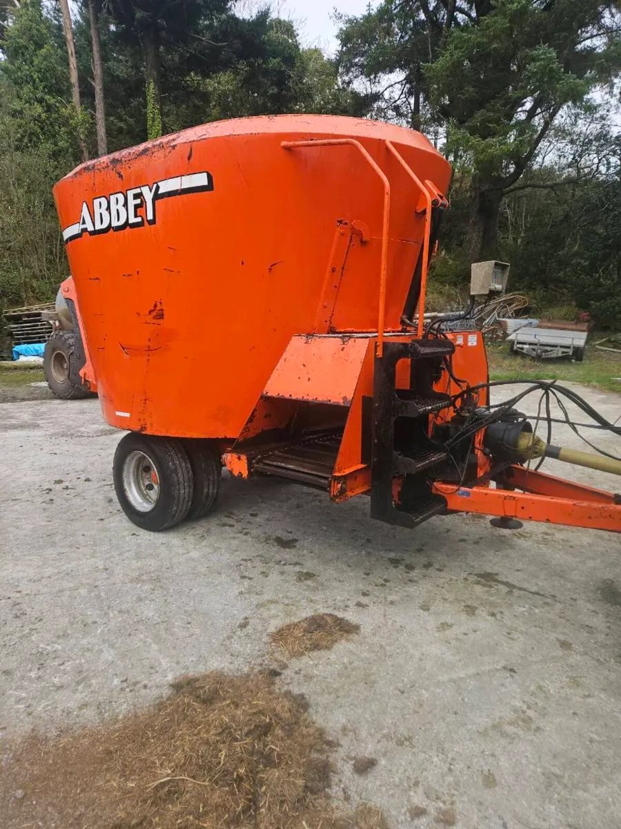 Abbey Diet feeder - Image 1