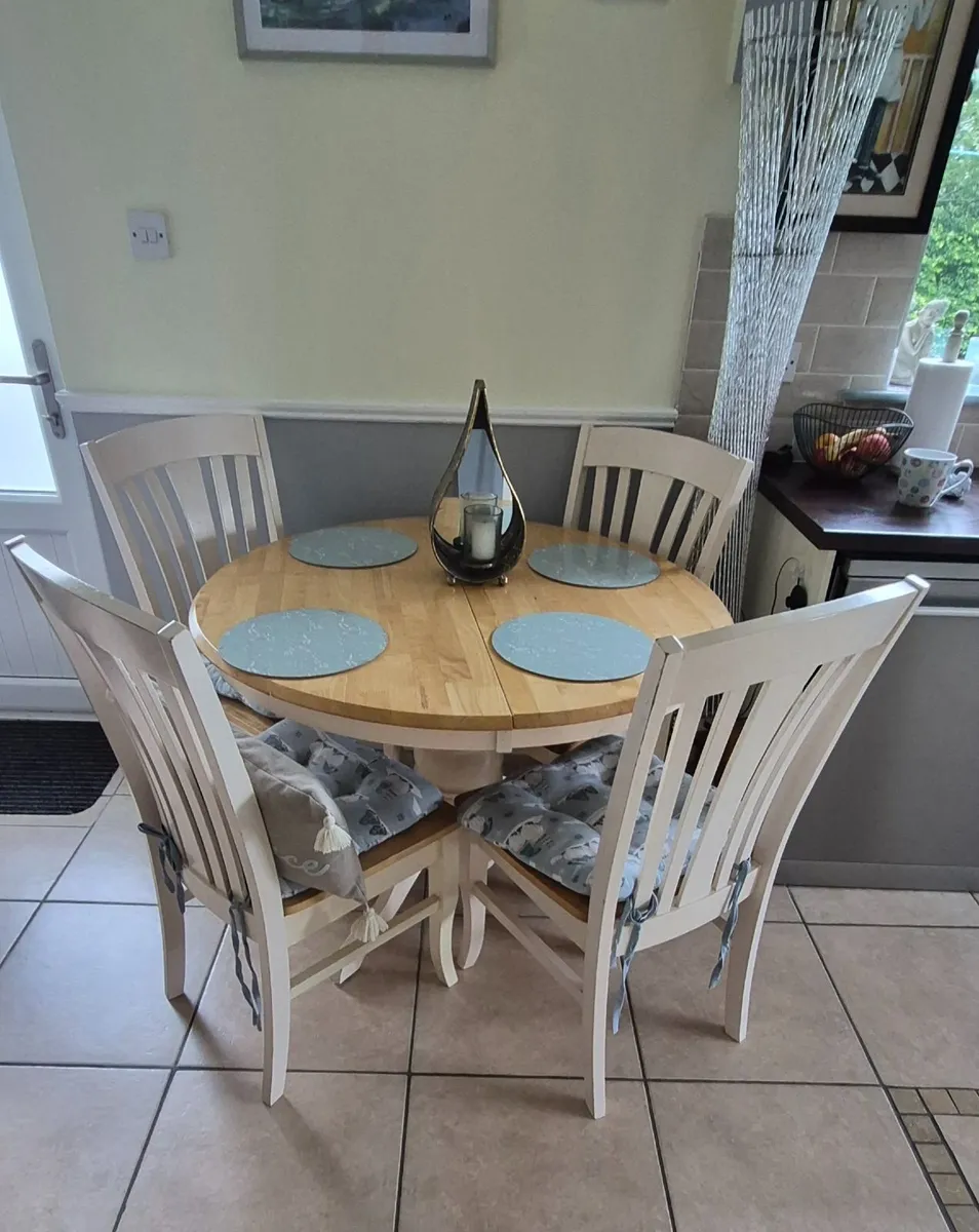 Table and chairs, two seater couch - Image 4