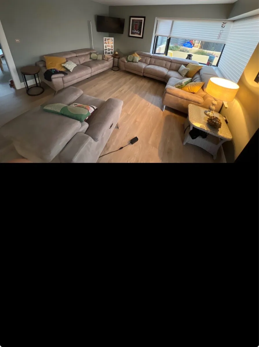 Couch suite - Image 4