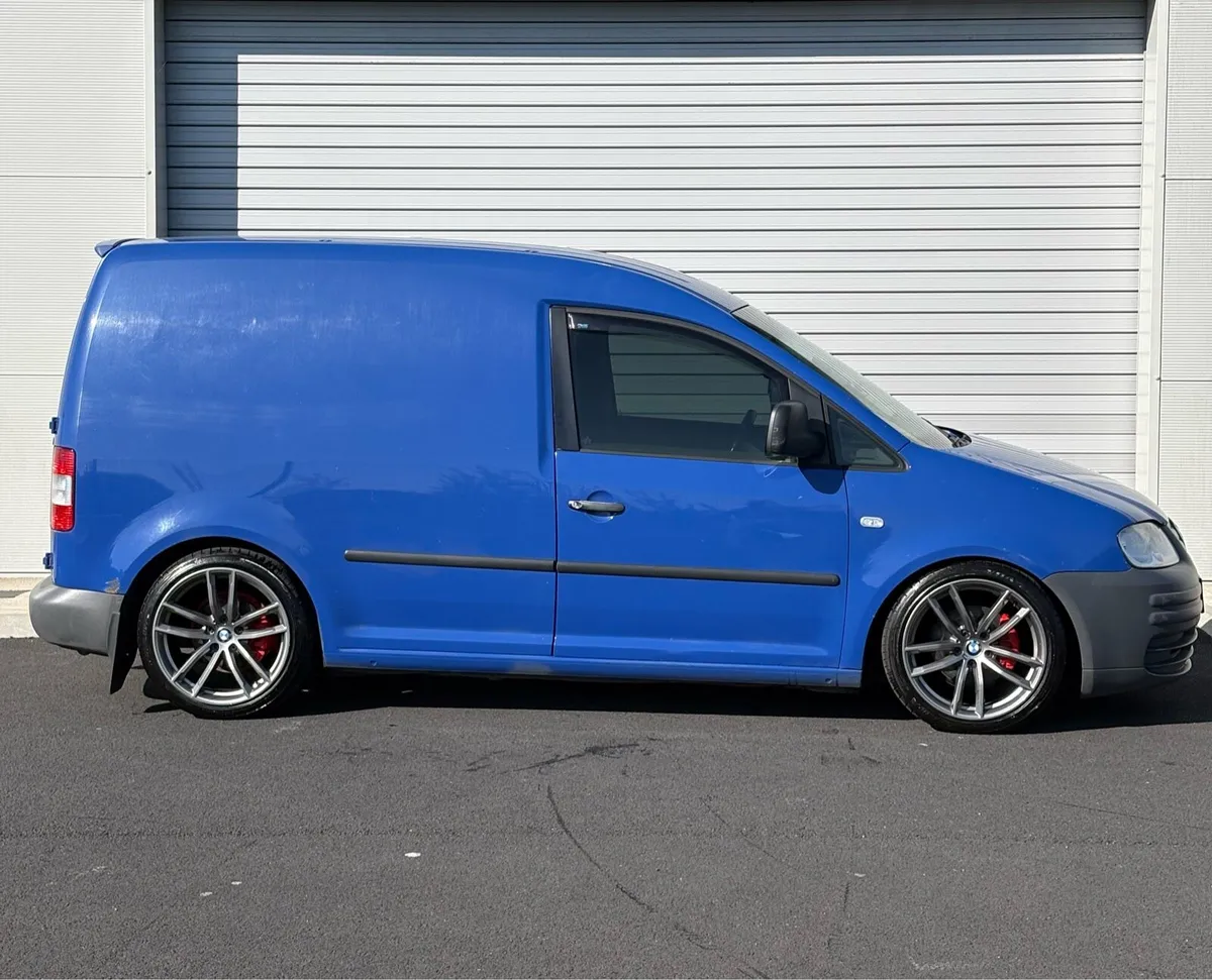 1.9 Volkswagen Caddy - Image 4