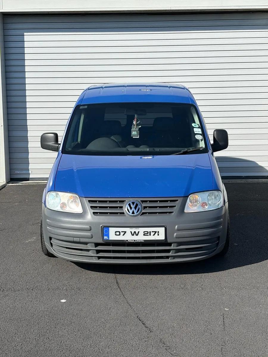 1.9 Volkswagen Caddy - Image 3