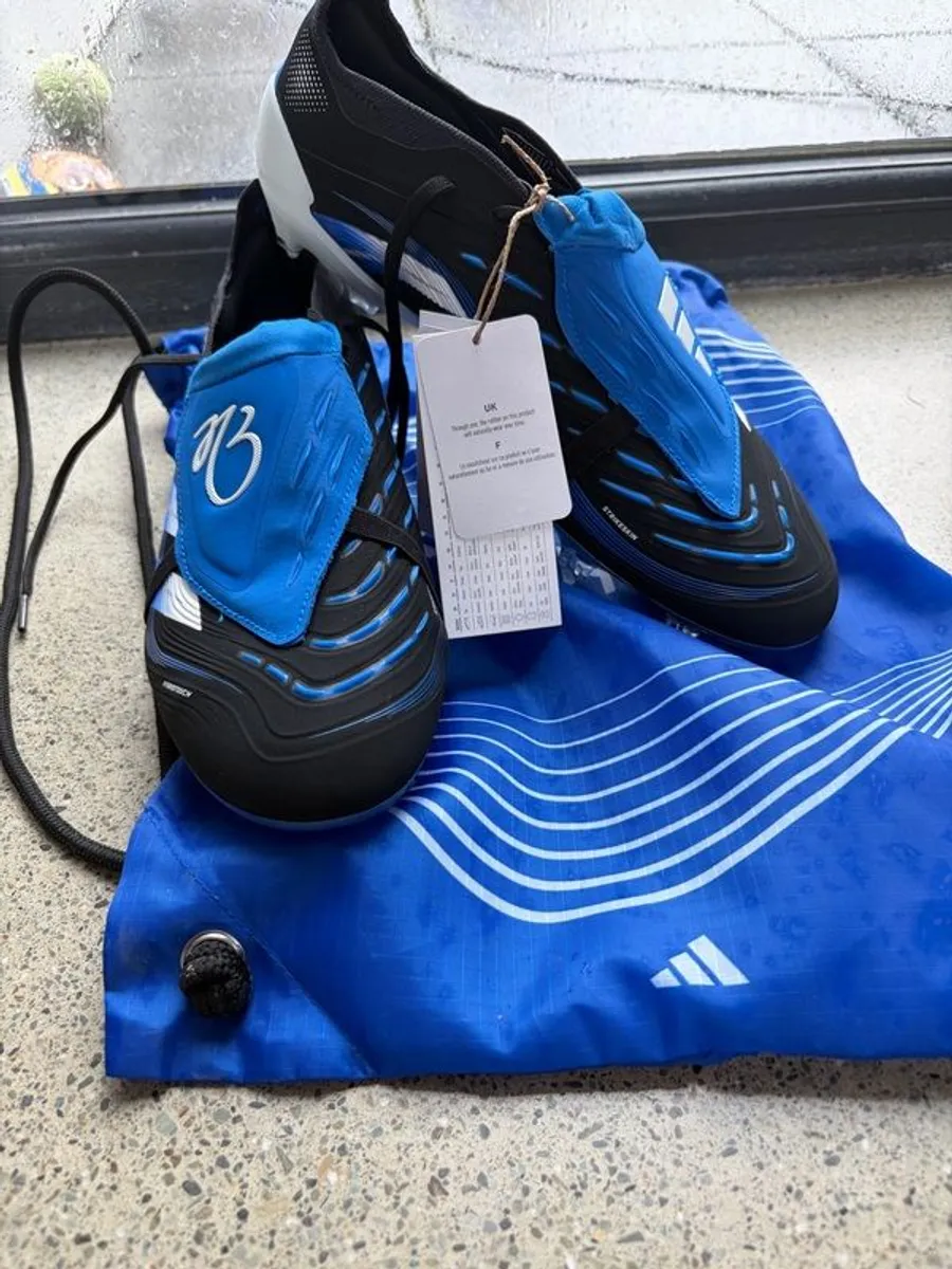 Adidas predator Elite football boots - Image 3