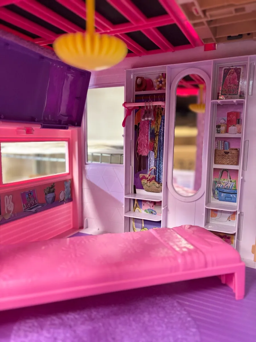 Barbie dreamhouse - Image 3