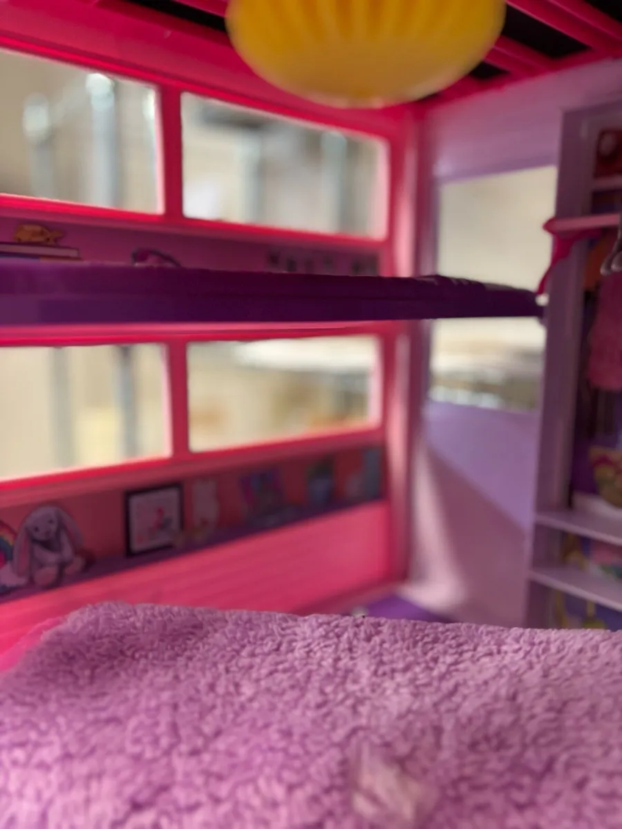 Barbie dreamhouse - Image 4