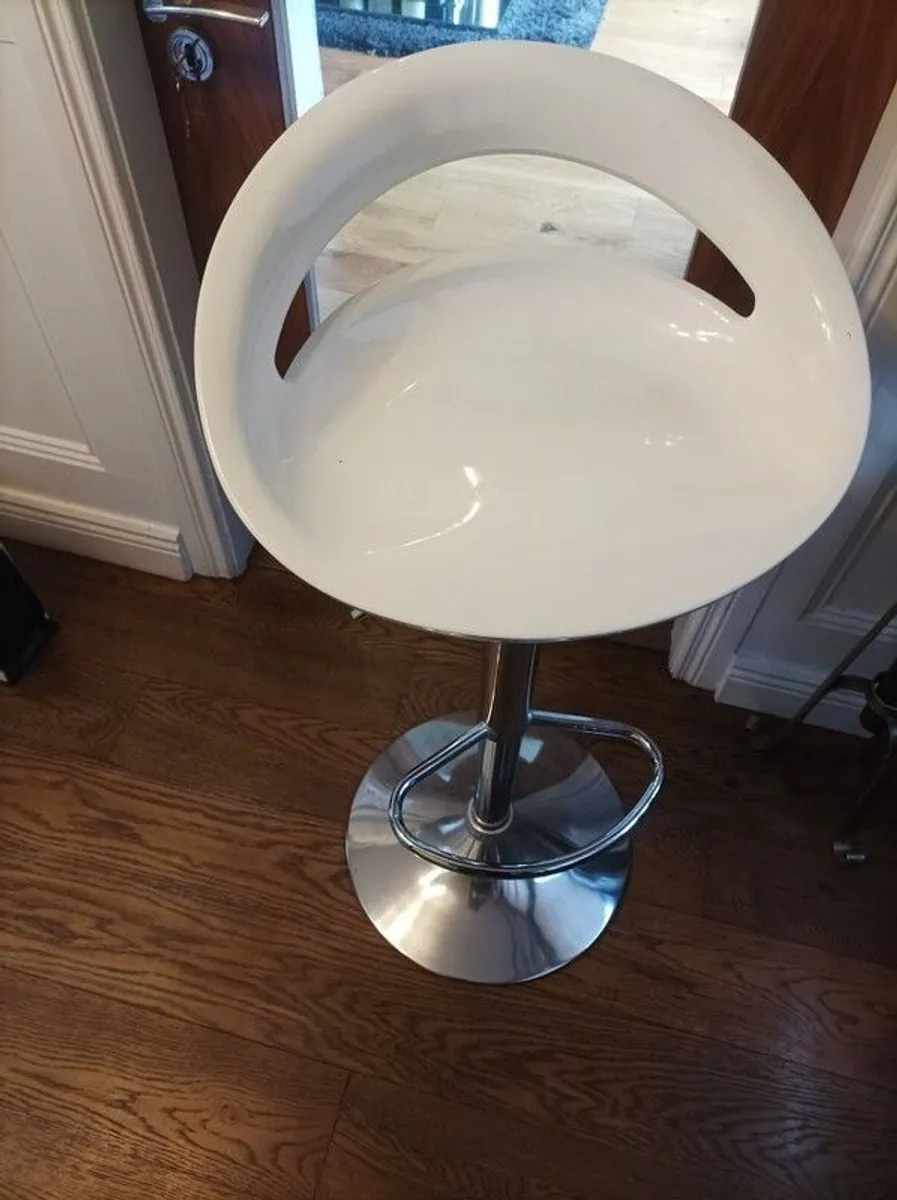 Bar stool - Image 3