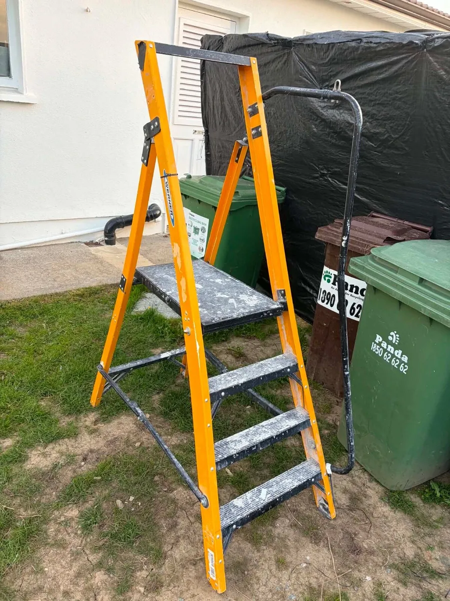 builders ladder for sals €100 - Image 2