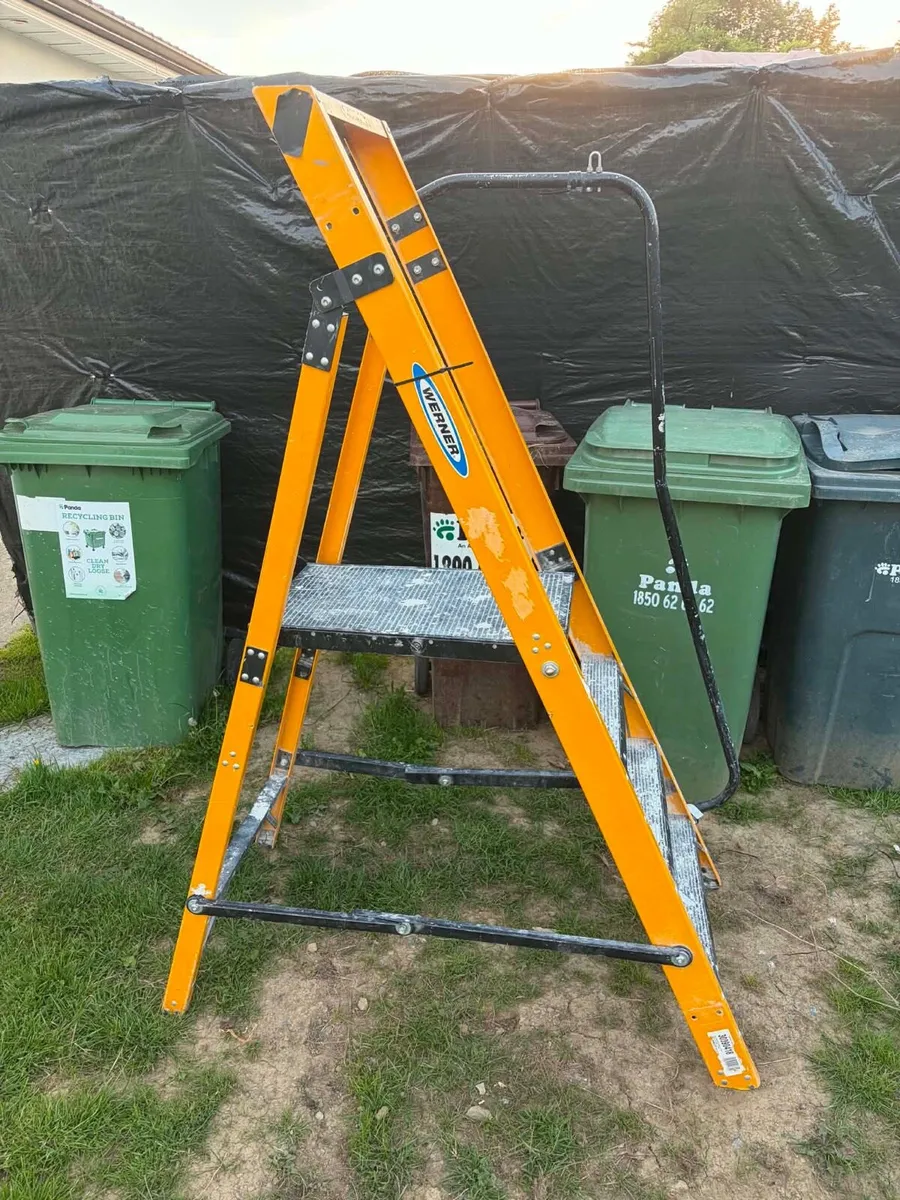 builders ladder for sals €100 - Image 3