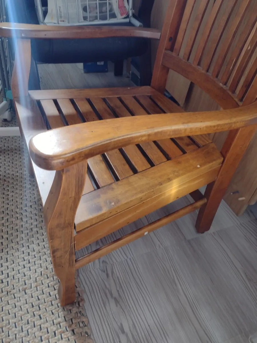 Beautiful teak rocking chair - Image 1