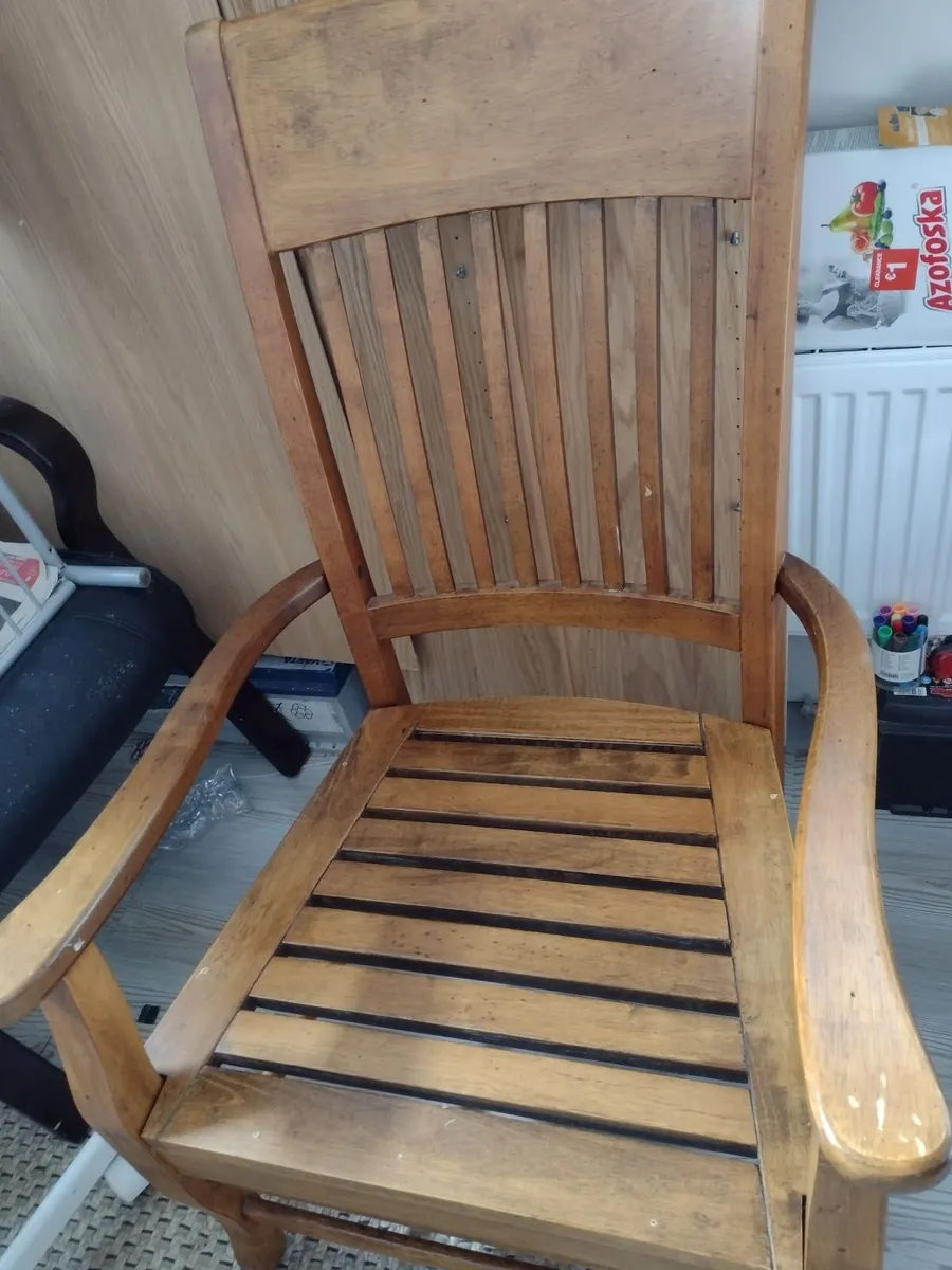 Beautiful teak rocking chair - Image 1