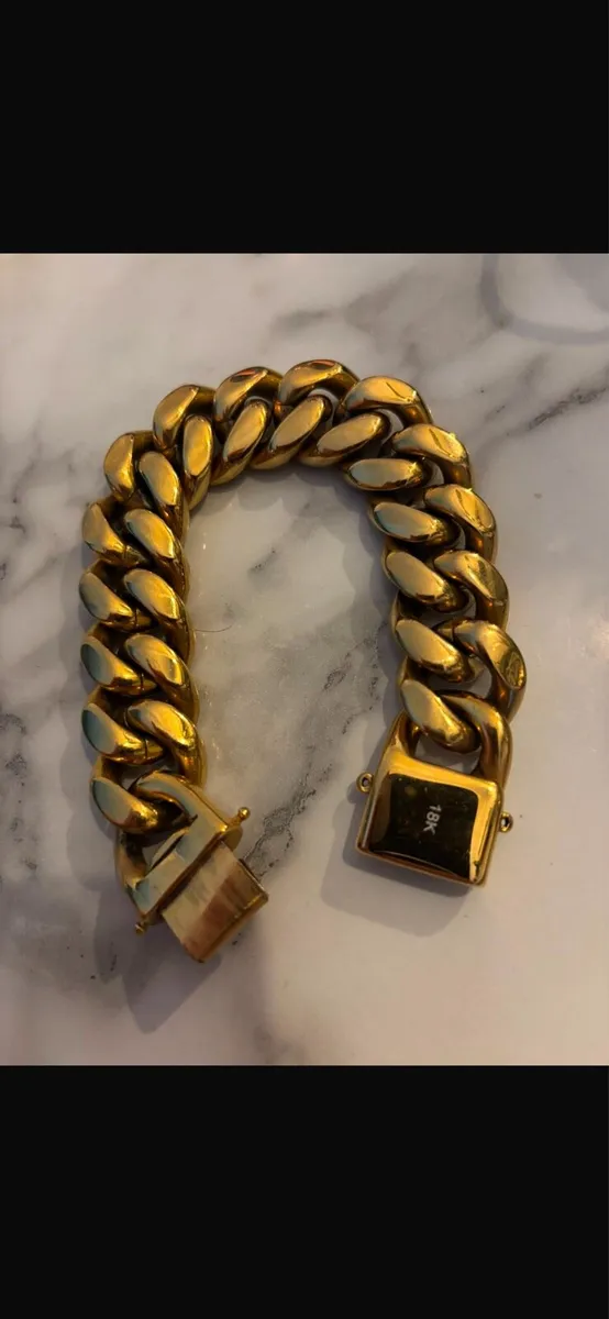 18ct gold plated on stainless steel Cuban bracelet - Image 3