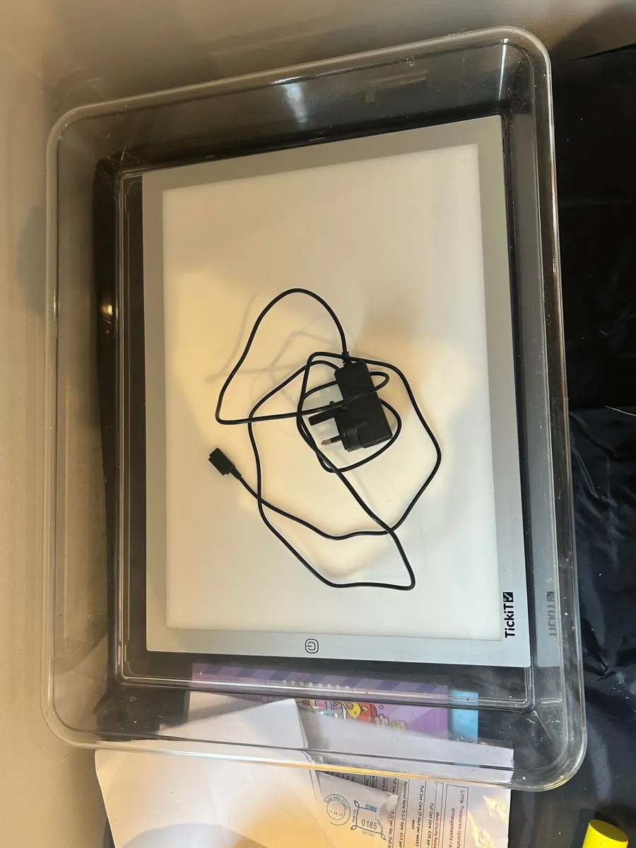 TickiT Sensory Tray and Light - Image 3