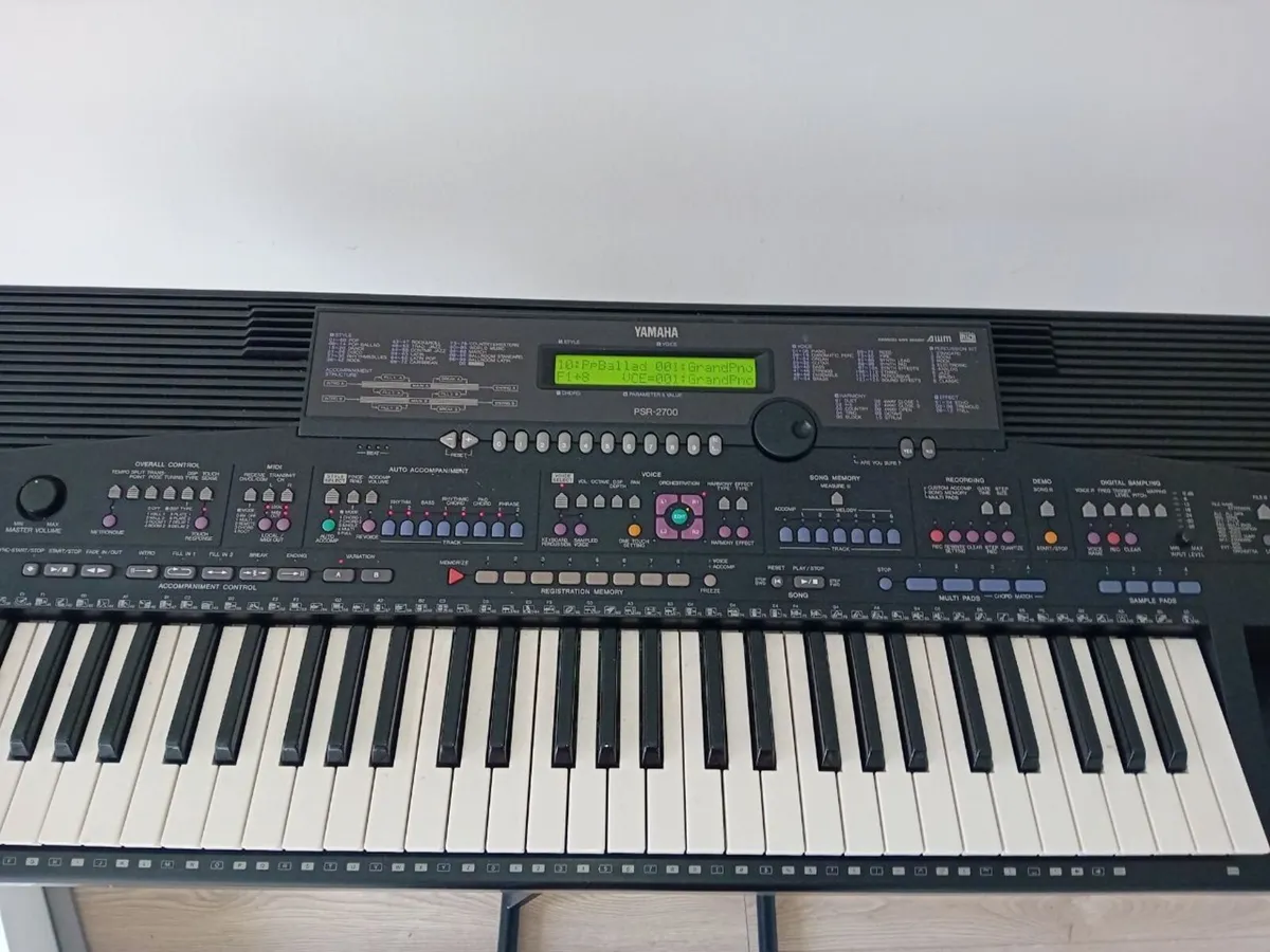 YAMAHA PSR-2700 + STAND (Project) - Image 4