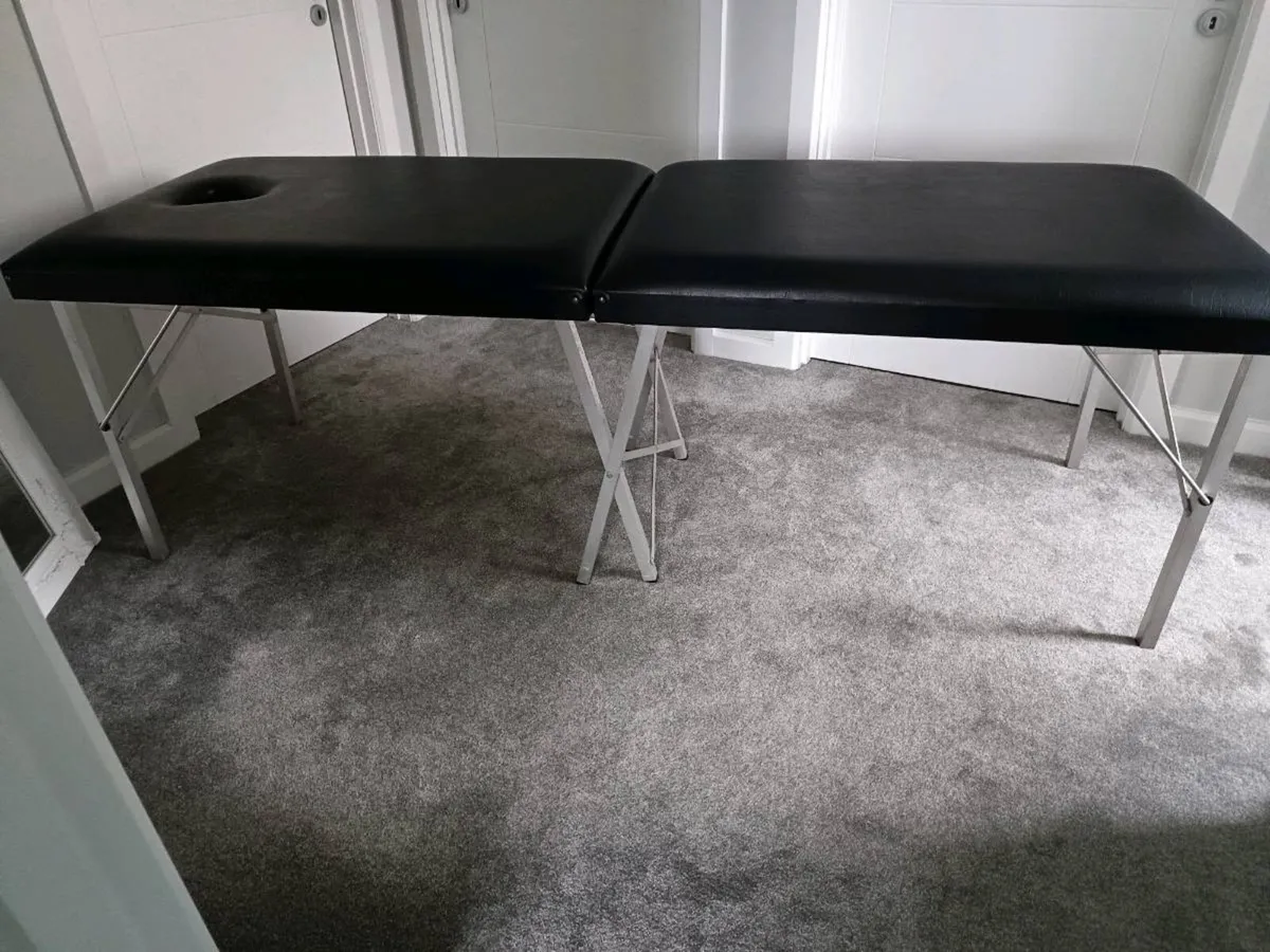 Massage table - Image 2