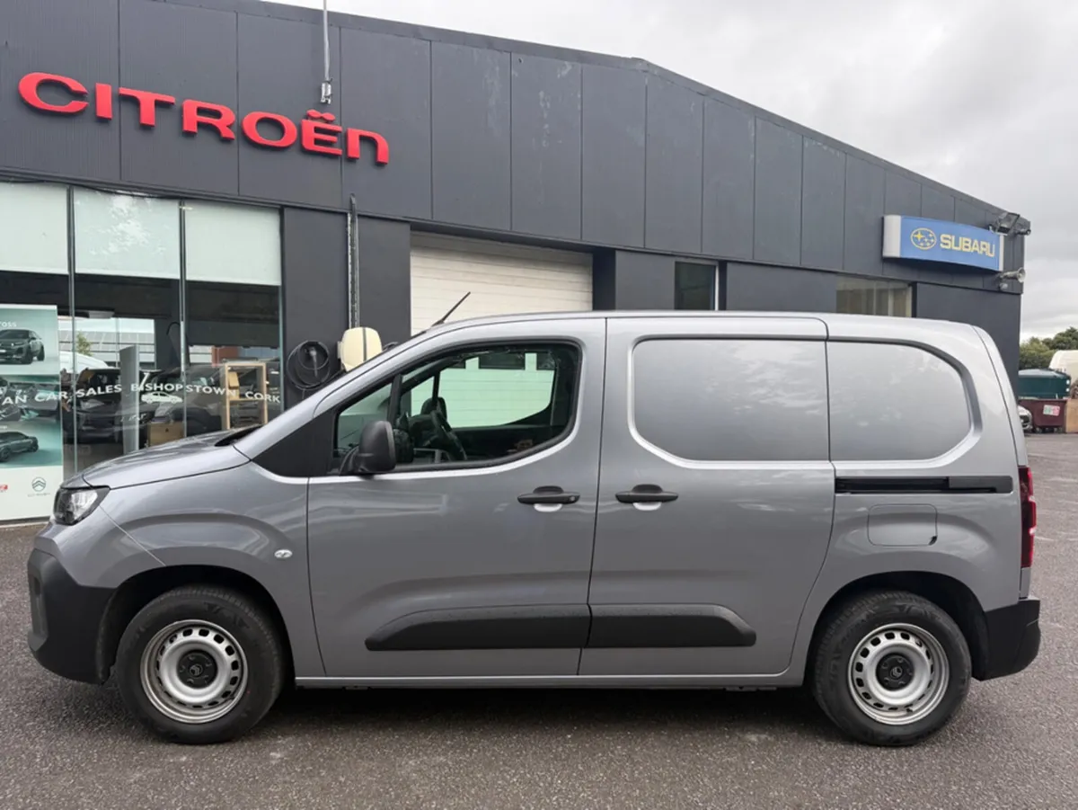 Citroen Berlingo LX PLUS BLUEHDI 100 M - Image 4