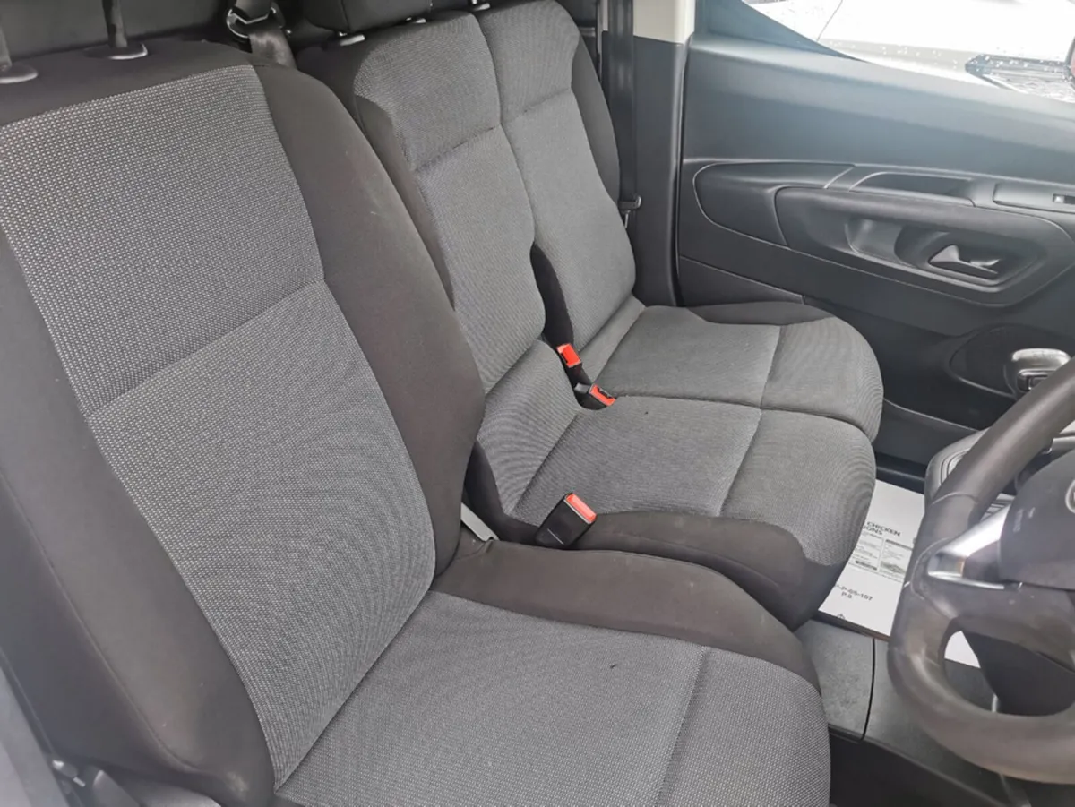 Opel Combo L1H1-1.5 100PS DIESEL 6SPEED MANUAL MY2 - Image 2