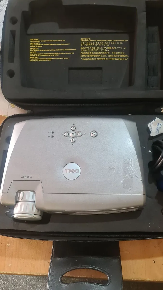 Dell Projector - Image 1