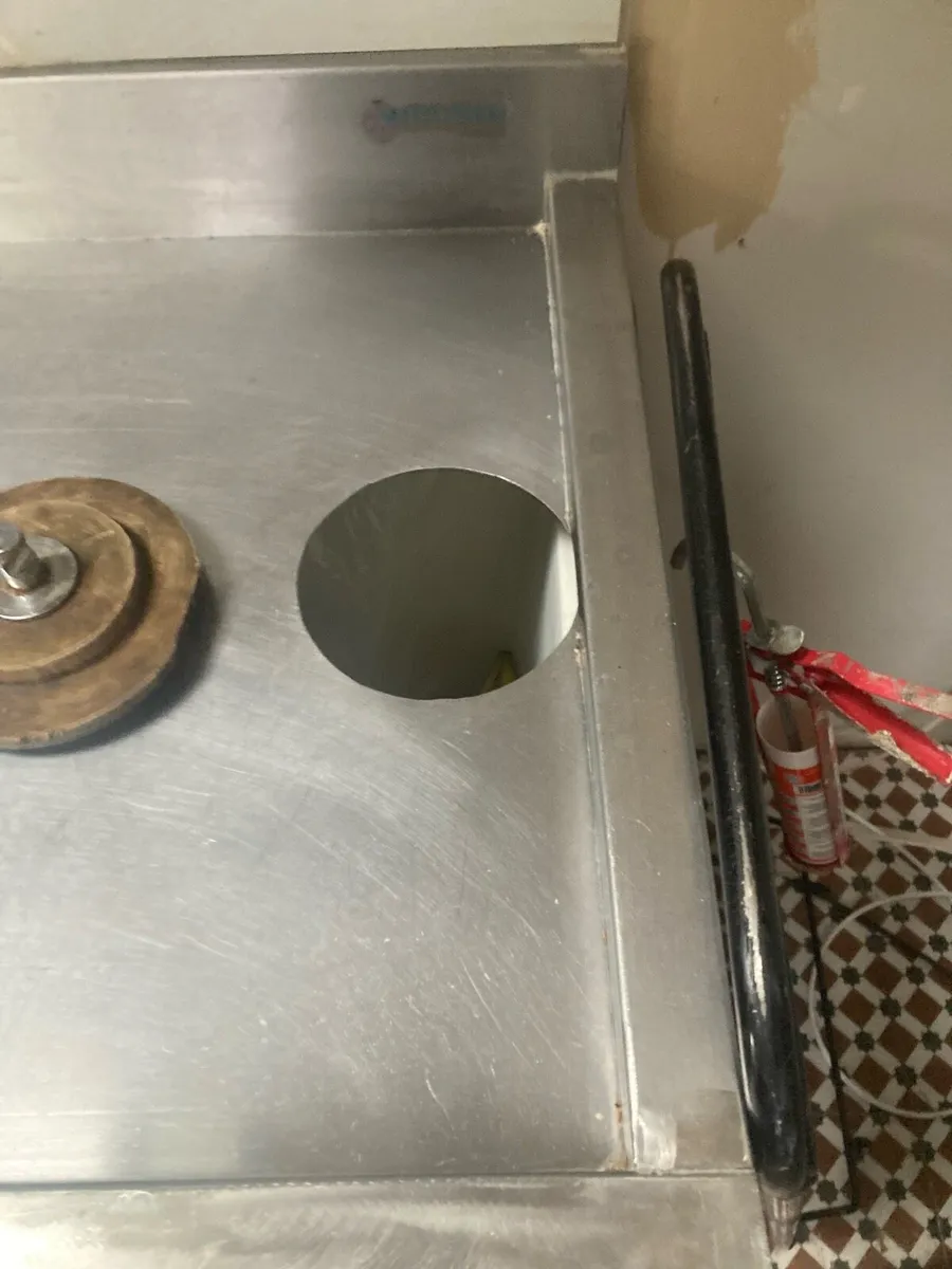 Commercial integratedstainless sink and worktop - Image 3