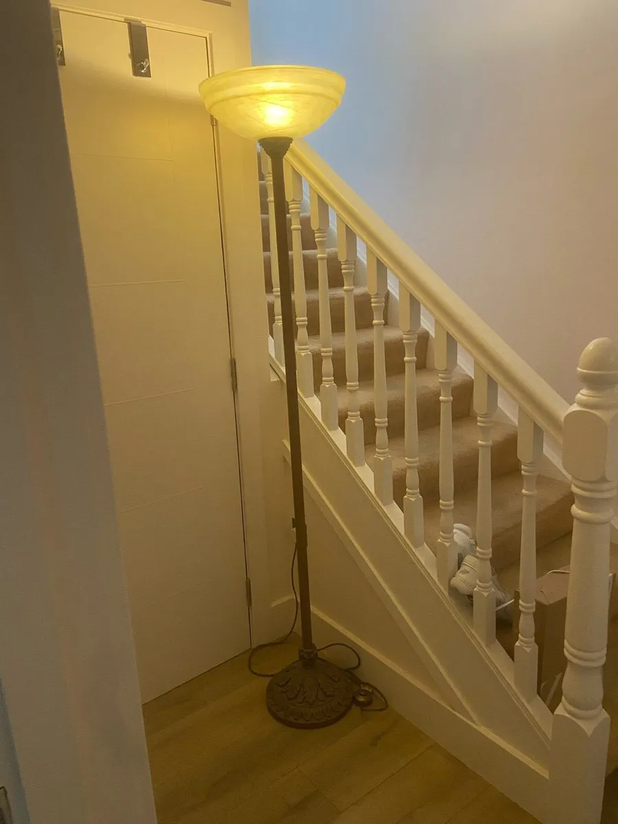 Floor lamp - Image 1