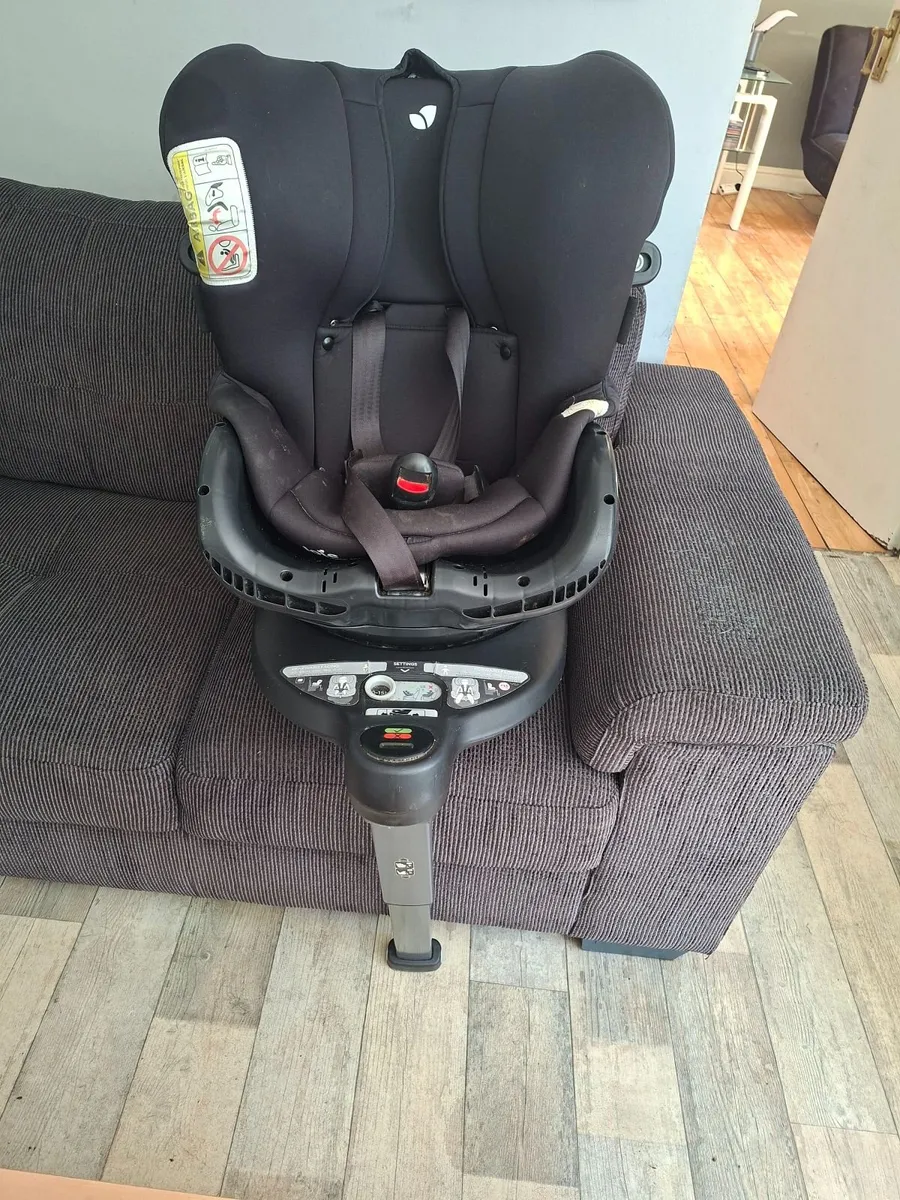 Isofix child carseat - Image 2