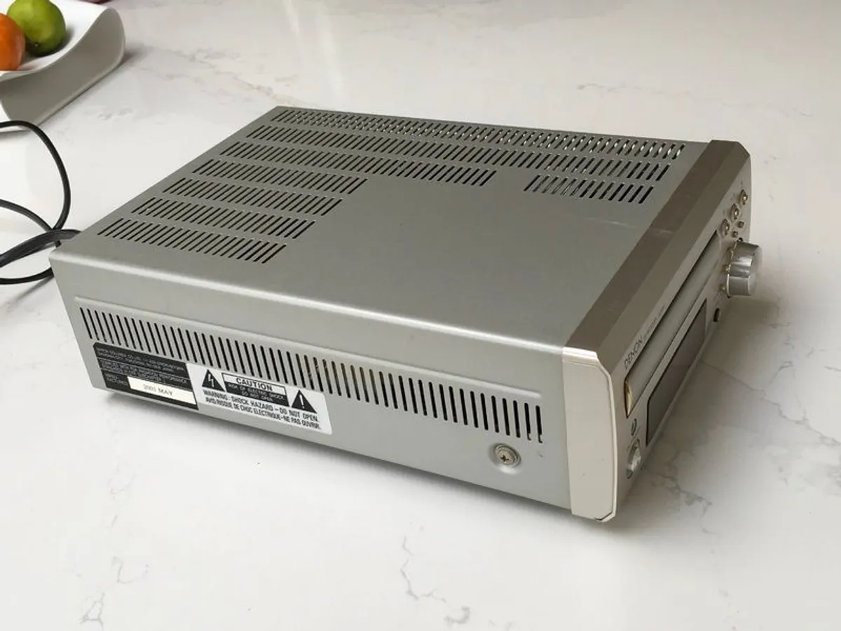 Denon UD-M30 CD Radio (110 v) - Image 3