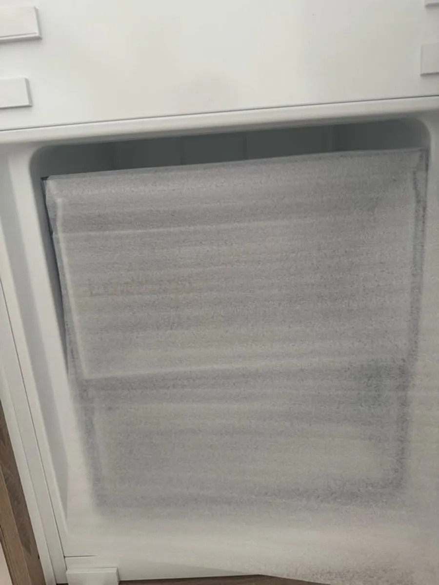Fridge - Image 2