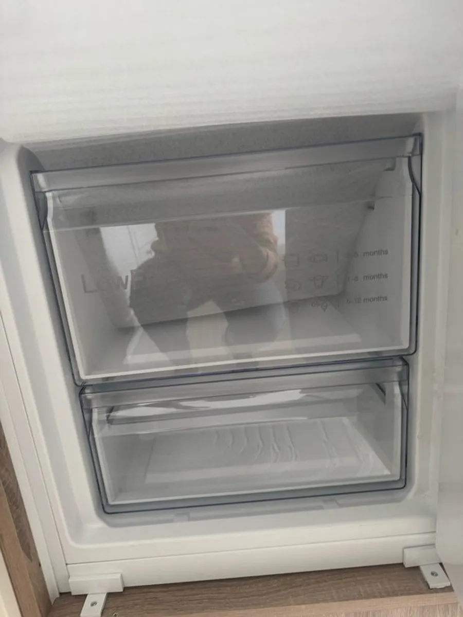 Fridge - Image 3