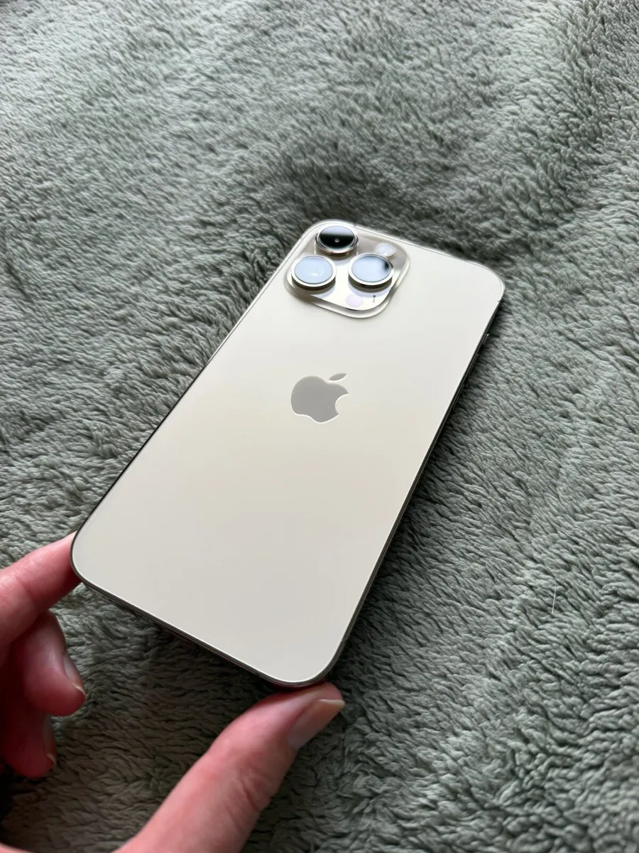 Unlocked 512GB iPhone 14 Pro Max Gold - Image 2