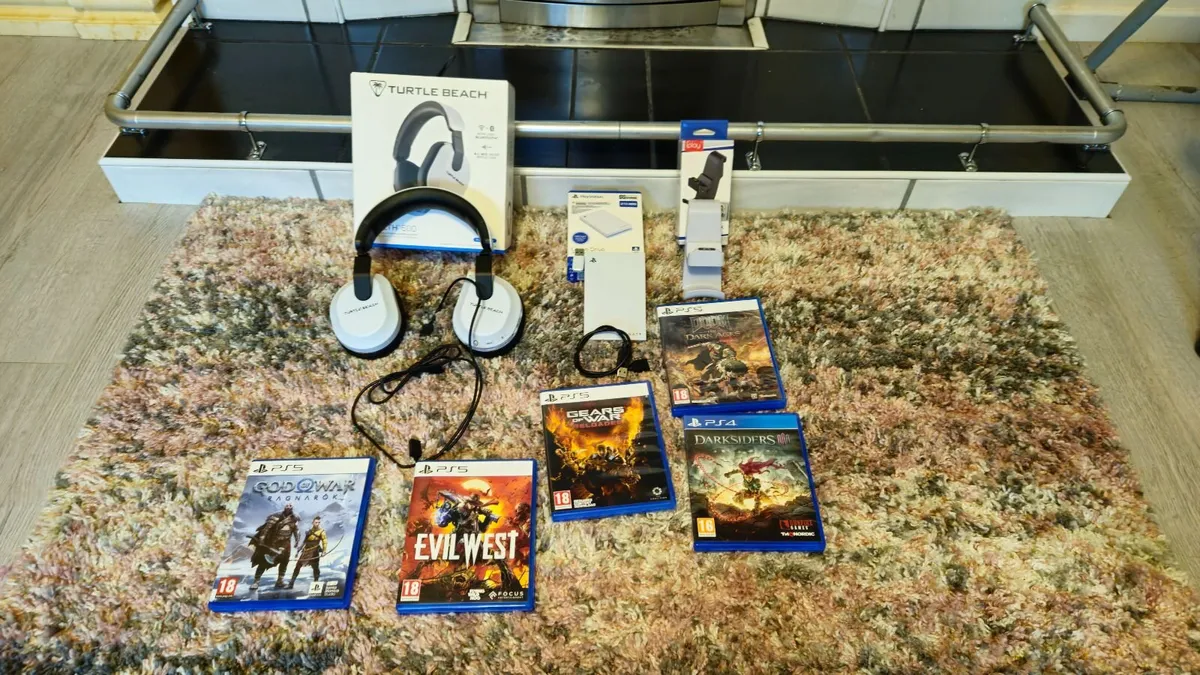 Ps5 Bundle - Image 1