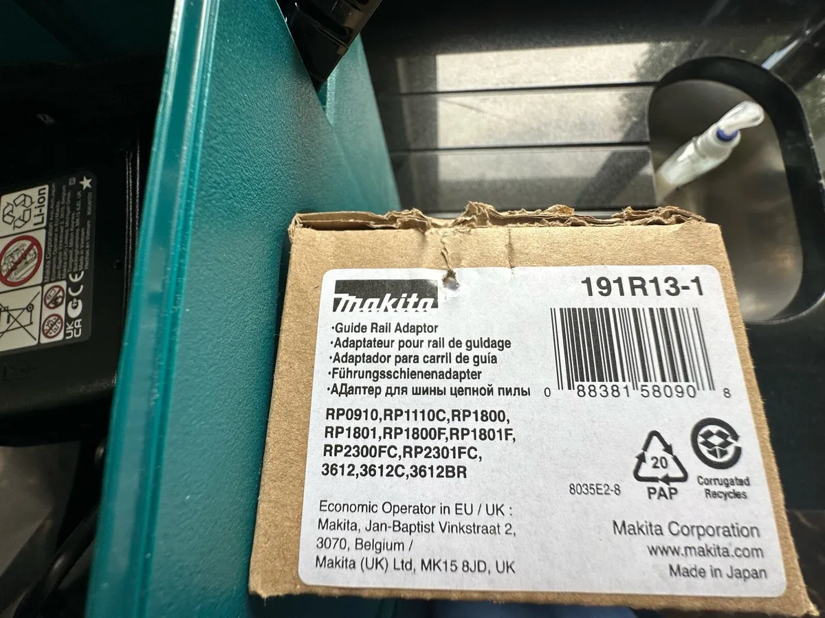 Makita DRT50ZJX9 cordless router brand new - Image 4