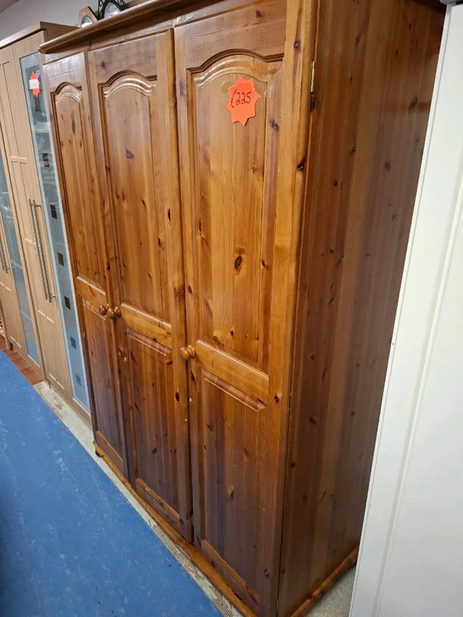 WARDROBE - Image 2