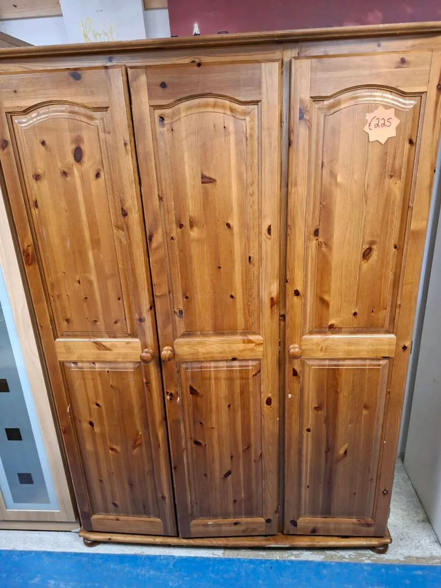 WARDROBE - Image 1