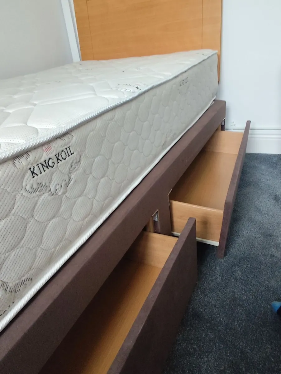 Single bed with bed frame, storage and mattress - Image 4
