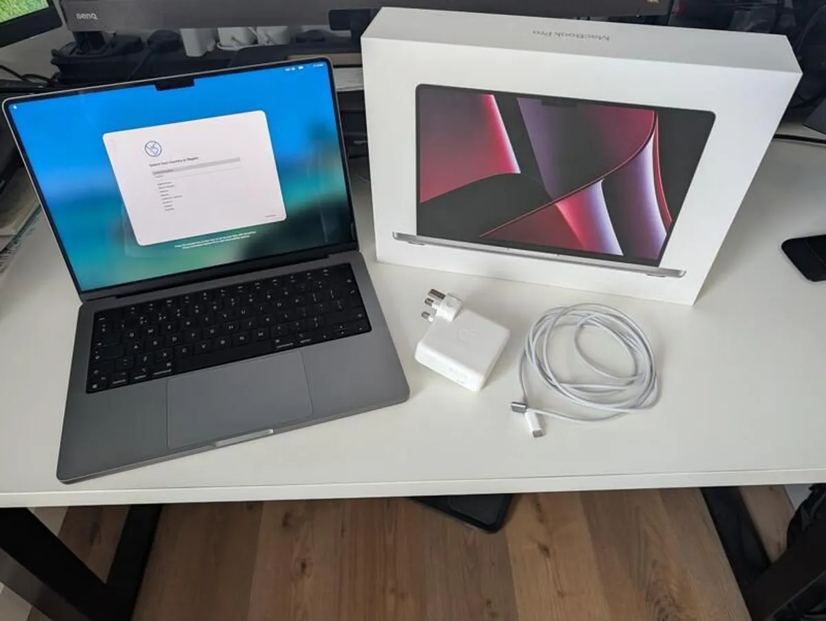 Macbook Pro 14-inch M2 Pro, 32gb Ram, 512gb Ssd - Image 1